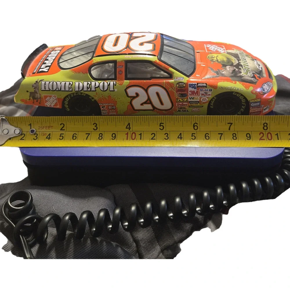 Tony Stewart #20 Home Depot Shrek 2 Action 1:24 Diecast NASCAR Loose